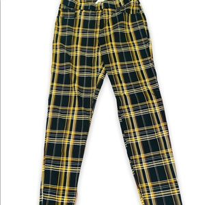 No boundaries size L plaid pants stretchy